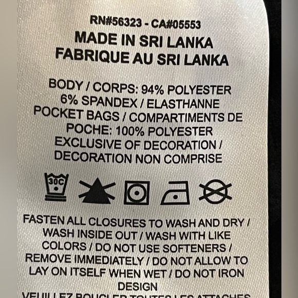 NIKE Men’s Run NYC Dri-FIT black Long Sleeve Thumbholes|Zip Pocket|Reflective| M - Picture 12 of 16